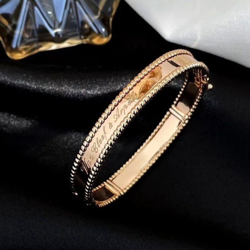 Clover signature bracelet