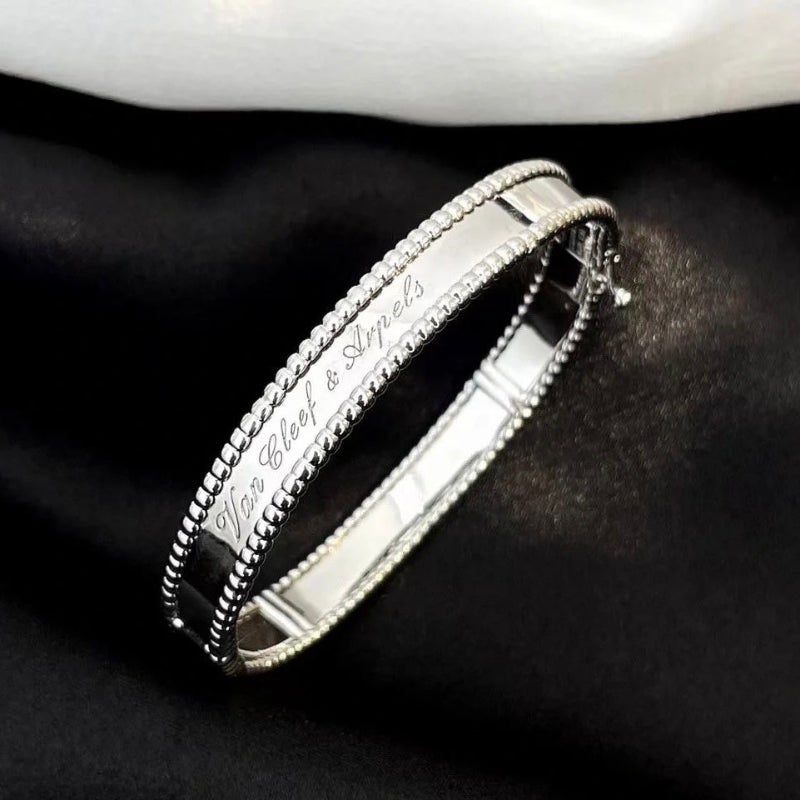 Clover signature bracelet