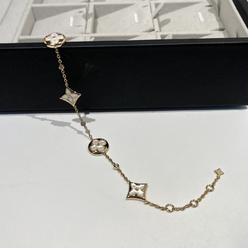 Color blossom bracelet 18K rose gold white mother-of-pearl bracelet