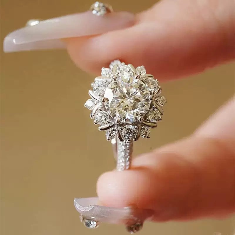 Sterling Silver Moissanite One Carat Snowflake Diamond Ring