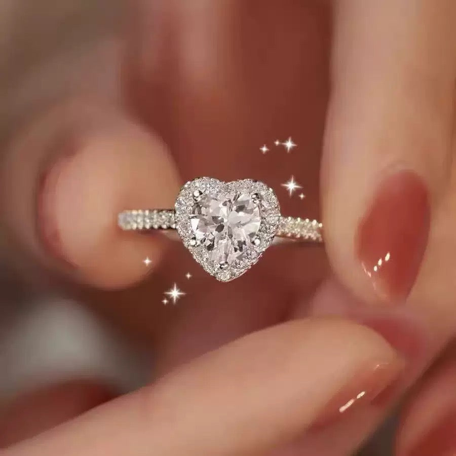 Sterling Silver Moissanite One Carat Love Diamond Ring
