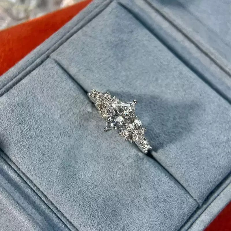 Sterling silver moissanite diamond ring