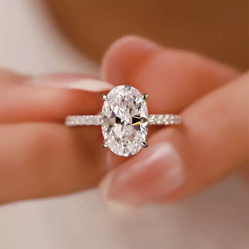 Sterling silver oval 8*12 mm diamond ring