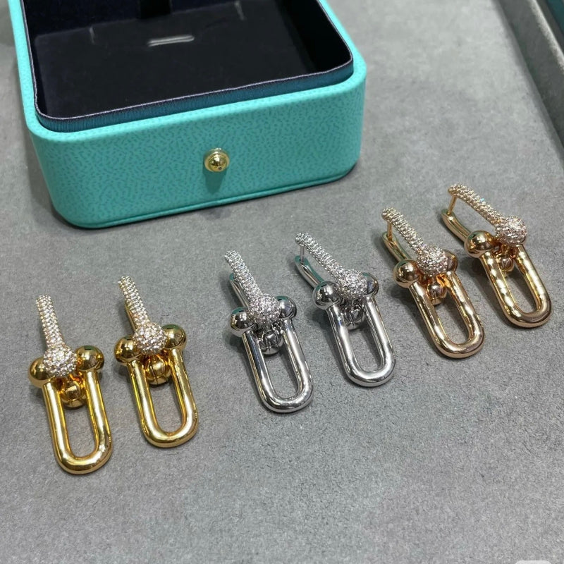 Large link earrings diamond