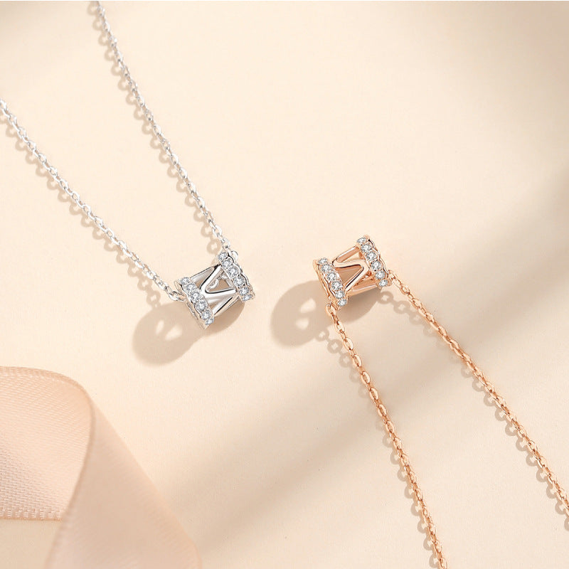 Collar de cruz CrownJewel chapado en oro de 18 quilates para mujer
