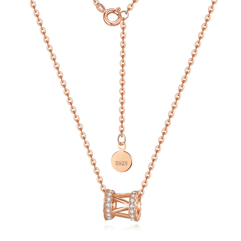 Collar de cruz CrownJewel chapado en oro de 18 quilates para mujer