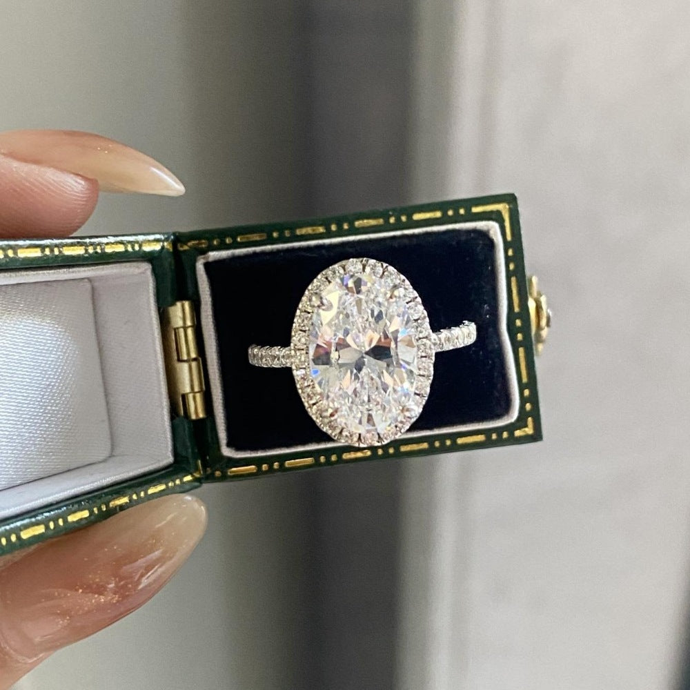 Anillo de diamantes de 4 quilates con alto contenido de carbono y plata esterlina CrownJewel
