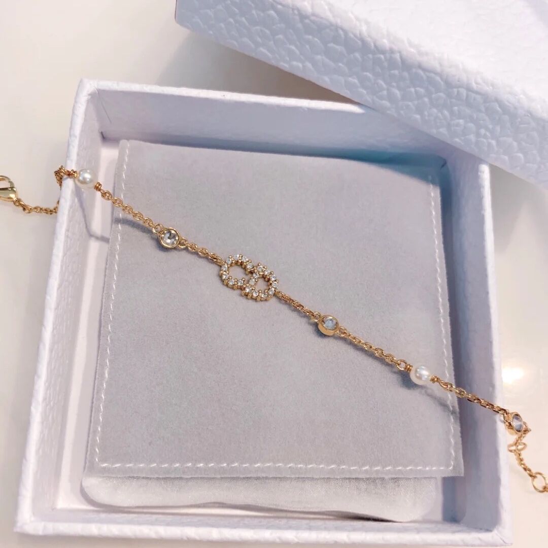 Pulsera clásica de cristal con incrustaciones de diamantes CrownJewel
