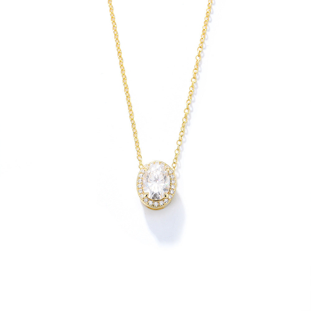 Collar geométrico ovalado con circonitas micropavimentadas de plata esterlina CrownJewel
