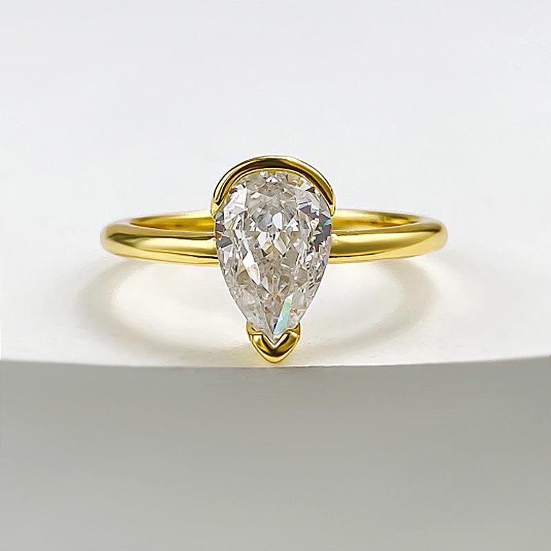 Anillo de diamantes cuadrados CrownJewel