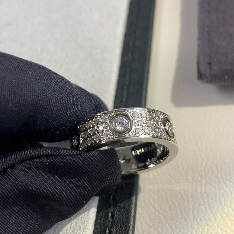 Love Ring Classic Model 3 rows 6 diamonds 6.5mm