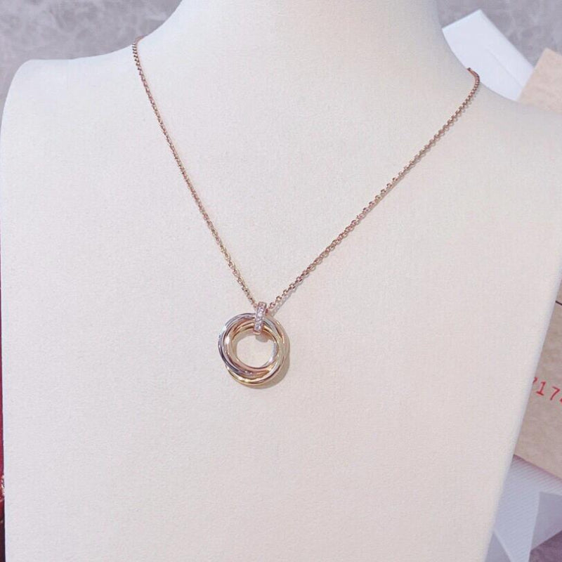 V gold 18K high version TRINITY necklace medium model diamonds