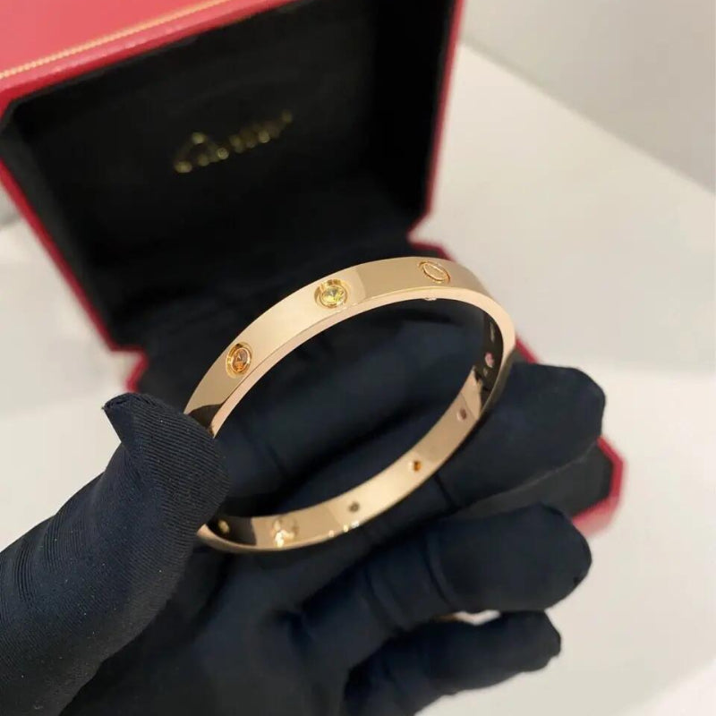 18K Gold Screw Motif Bangle – Classic Oval Love-Inspired Bracelet for Women Classic Model 10-Stone Rainbow