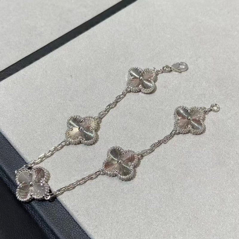 Classic clover bracelet 5 motifs
