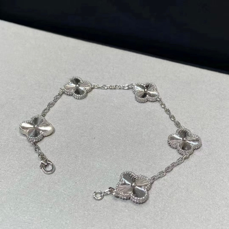 Classic clover bracelet 5 motifs