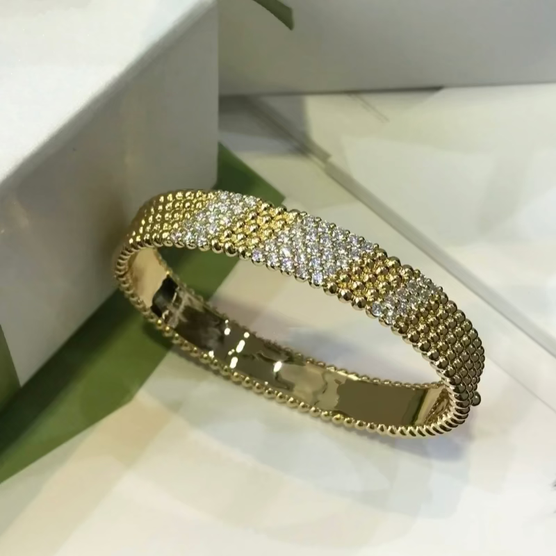 Clover diamond bracelet 5 rows