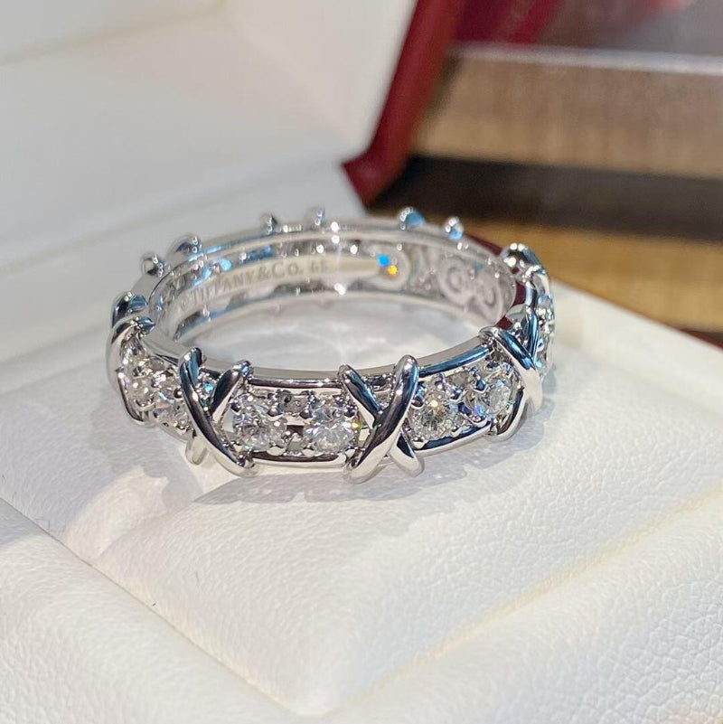 Multitone Gold Ring 16-Tone Geometric T-Symbol Band