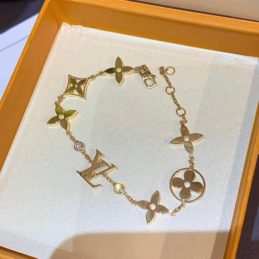 Idylle blossom bracelet yellow gold