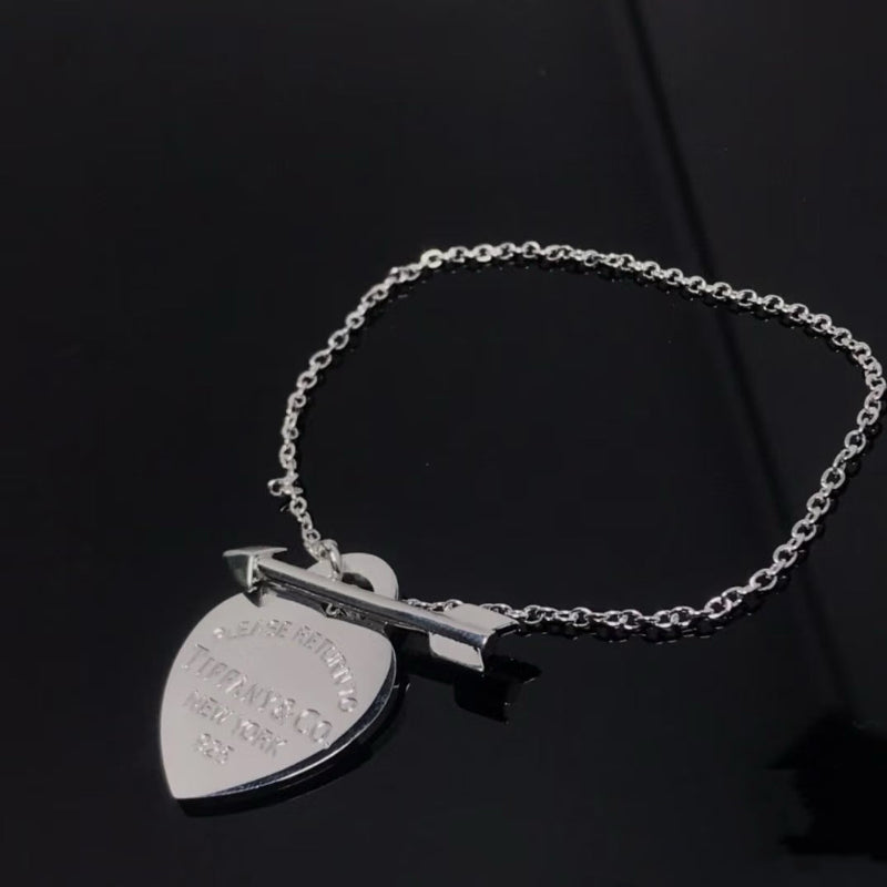 Lovestruck Heart Tag Bracelet