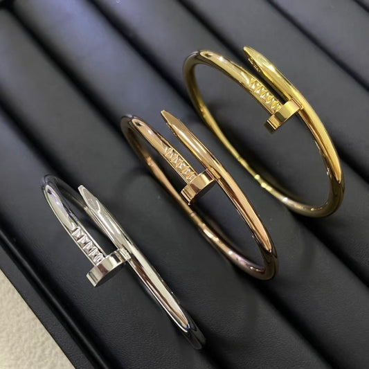 18K Nails bracelet classic model