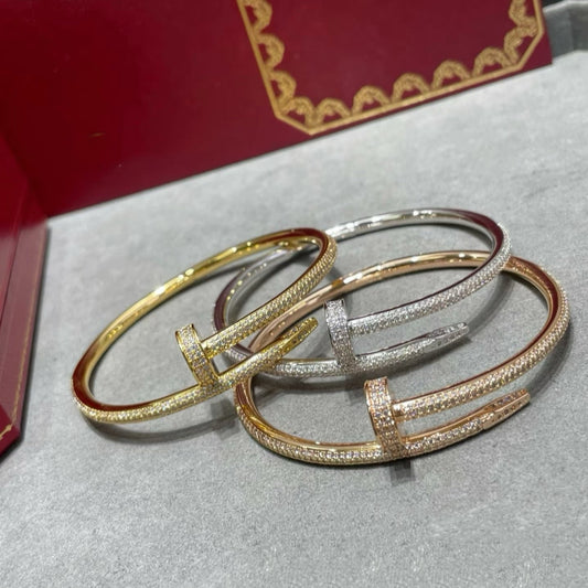 18K Nails bracelet diamonds