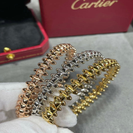 V gold bracelet diamond medium model